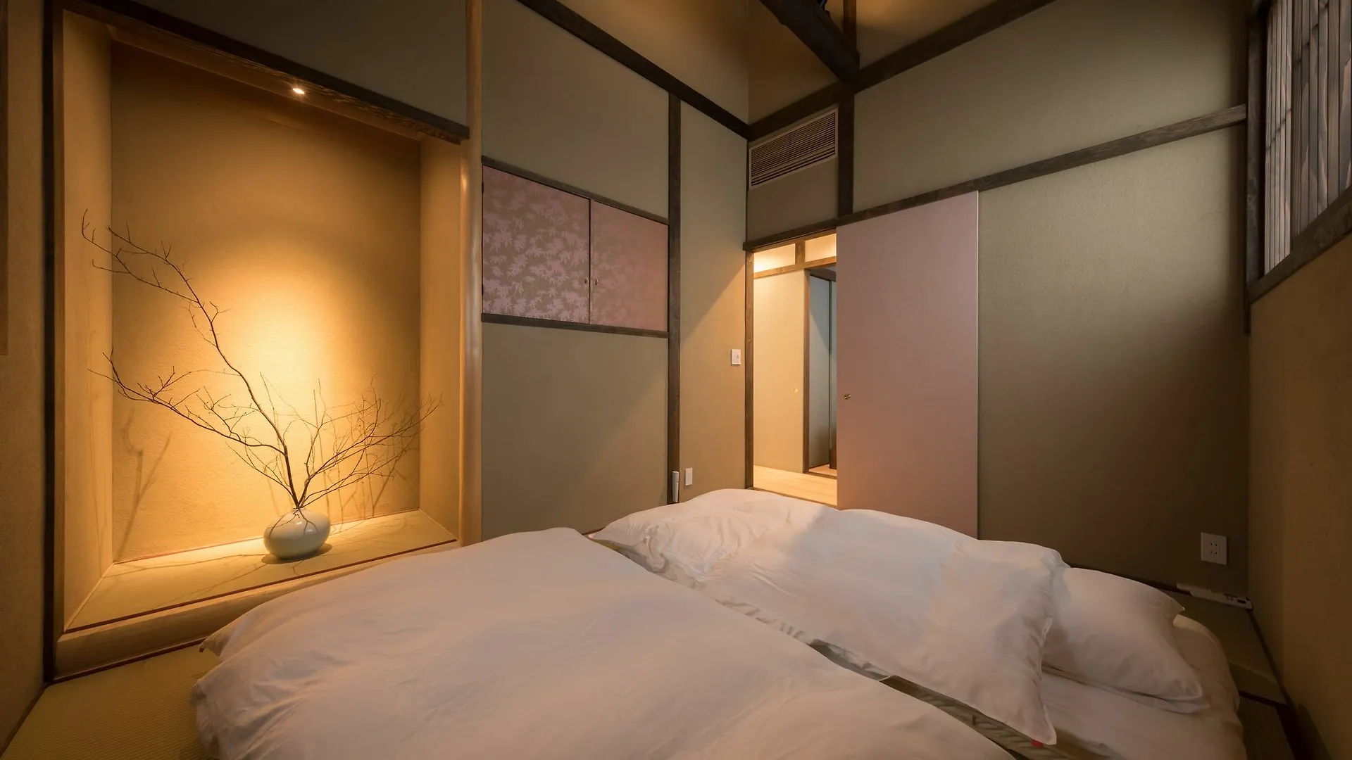 Kiraku Kyoto Gion Villa 0*,